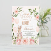 Pink Floral Bunny Rabbit 1st Birthday Uitnodiging (Staand voorkant)