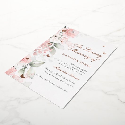 Pink Floral Butterfly Memorial Service Folie Uitnodiging (Gedraaid)