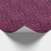 Pink Floral Paisley over Paarse achtergrond Cadeaupapier (Hoek)