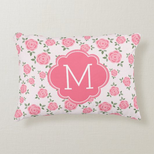 Pink Floral Pattern Monogrammed Accent Kussen (Voorkant)