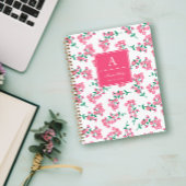 Pink Floral Pattern Monogrammed Notitieboek