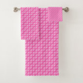 Pink florale pattern bad handdoek (Insitu)