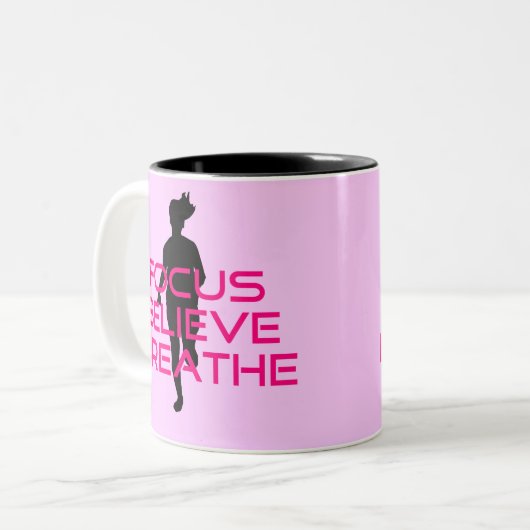 Pink Focus Believe Breathe Tweekleurige Koffiemok (Voorkant links)