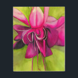 Pink Fuchsia waterverf pop art flower Hout Afdruk<br><div class="desc">Uit een originele schilderij van een roze en paarse Fuchsia-tropische bloem in nauwe macro-stijl. Deze bloemetjeskunst is kleurrijk en helder en geïnspireerd door de pop kunst en botanische kunst. Tuurlijk om een pop van kleur toe te voegen aan je decor.</div>
