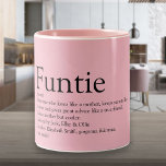 Pink Funny Funtie tante Auntie Definition Two-Tone Tweekleurige Koffiemok<br><div class="desc">Pas uw speciale,  favoriete Funtie,  tante of tante aan om een unieke gave te creëer. Een perfecte manier om haar te shows hoe geweldig ze elke dag is. U kunt de achtergrond zelfs aanpassen aan hun favoriete kleur. Ontworpen door: Thisnotme©</div>