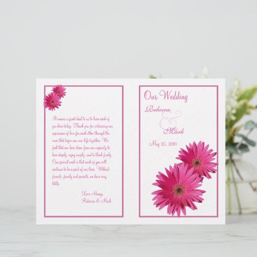 Pink Gerbera Daisy Flower Wedding Programme (Staand voorkant)
