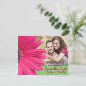 Pink Gerbera Daisy Green Photo Wedding Save The Date (Staand voorkant)
