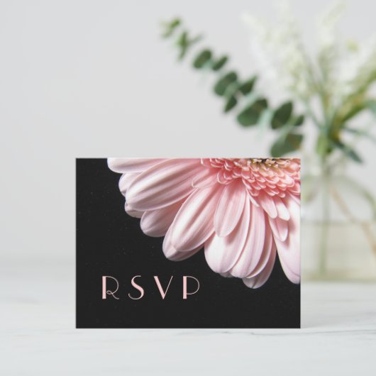 Pink Gerbera Daisy RSVP Briefkaart (Staand voorkant)