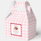 pink gingham berry sweet baby shower bedankdoosjes (Voorkant)