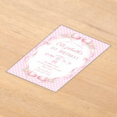 Pink Gingham Bow First Birthday Acryl Uitnodigingen (Laagn)