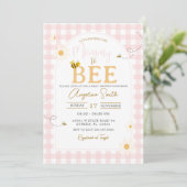 Pink Gingham Daisies Bee Baby shower Mama to Bee Kaart (Staand voorkant)