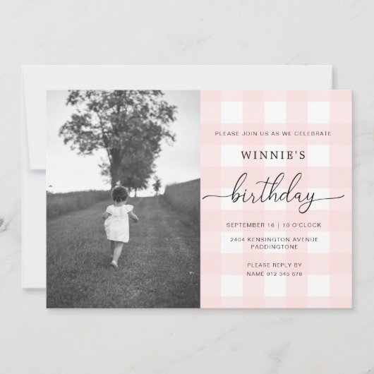 Pink Gingham Foto Birthday Invitation Kaart (Voorkant)