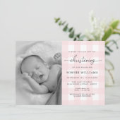 Pink Gingham Foto Christening Uitnodiging (Staand voorkant)