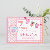 Pink Gingham Sip and See Bunting Baby Invitation Kaart (Staand voorkant)