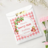 Pink Gingham Strawberry Verjaardag Bedankzakje (Gezegeld)