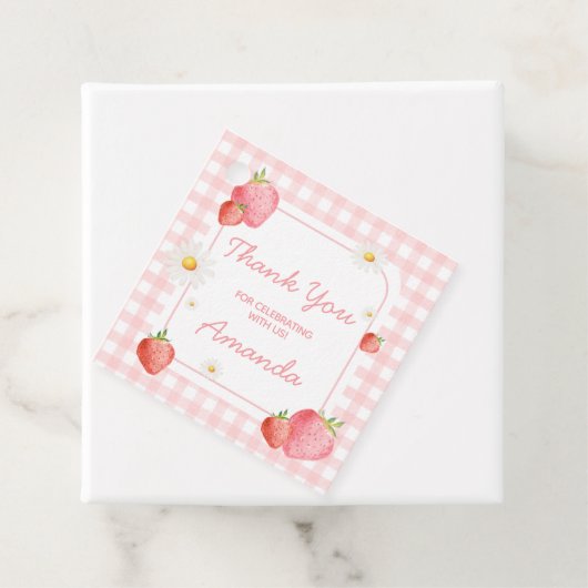 Pink Gingham Strawberry verjaardagsfeestje Bedankjes Labels (In situ)