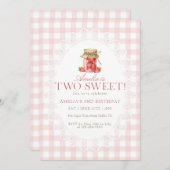 Pink Gingham Two Sweet Strawberry Birthday Kaart (Voorkant / Achterkant)