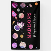 Pink Girl Astronaut Buitenspatie Birthday Spandoek (Verticaal)