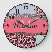 Pink Girly Feminine Roos Gold Monogram klok (Voorkant)