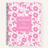 Pink Girly Scrunchies Pattern Cute Hair Accessory Notitieboek (Voorkant)