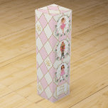 Pink Gold Nutcracker Floral Wreatparty Favors Wijn<br><div class="desc">Deze schattige gunstdoos bevat magische personages uit een van de meest geliefde kerstverhalen uit de hele tijd,  The Nutcracker. Overeenkomende objecten in onze winkel.</div>