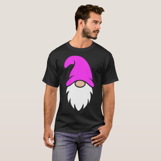 Pink Hat Christmas Gnome T-shirt (Voorkant volledig)