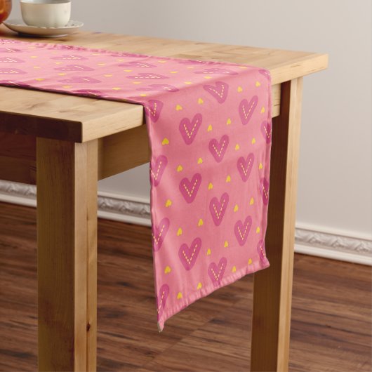 Pink Heart Pattern Table Runner Lange Tafelloper (Voorbeeld)