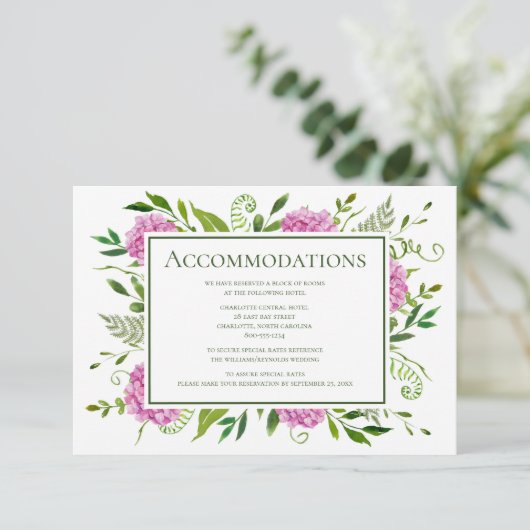 Pink Hydrangea Wedding Informatiekaartje (Staand voorkant)