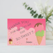Pink Ice Cream Theme Girl's Eerste Verjaardagsfees Bedankkaart (Staand voorkant)