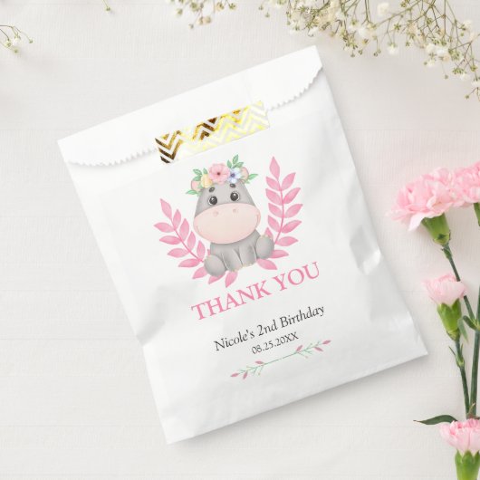 Pink Leaf Schattige Hippo Floral Birthday Dank u Bedankzakje (Gezegeld)