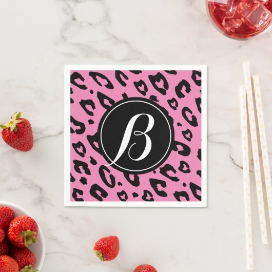 Pink leopard print napkins with custom monogram servet (Insitu)