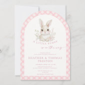 Pink Little Bunny Gingham Arch Baby Shower Kaart (Voorkant)