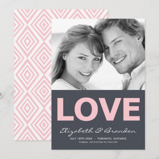 Pink Love Typography Bewaar de datumfoto Save The Date (Voorkant / Achterkant)