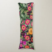 Pink Meadow Floral Lichaamskussen (Voorkant Verticaal)