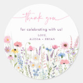 Pink Meadow Wildflowers Baby shower Ronde Sticker (Voorkant)