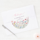 Pink Meadow Wildflowers Baby shower Ronde Sticker (Envelop)