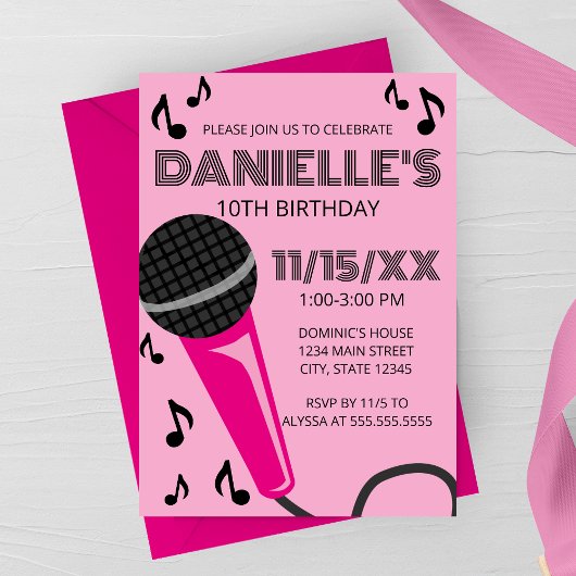 Pink Microphone Kids Birthday Invitation Kaart