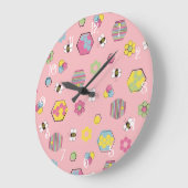 Pink Mideeuw Retro Honey Bee Pattern Grote Klok (Hoek)