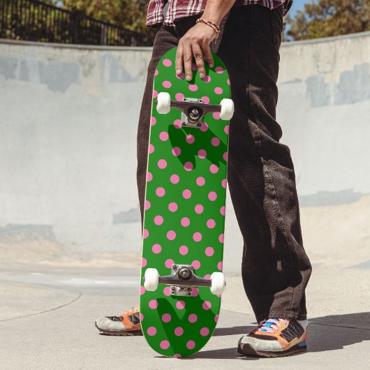 Pink On Green Polka Dots Pattern Design  Persoonlijk Skateboard