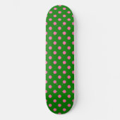 Pink On Green Polka Dots Pattern Design  Persoonlijk Skateboard (Voorkant)