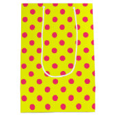Pink On Yellow Polka Dots Pattern Design  Medium Cadeauzakje (Achterkant)