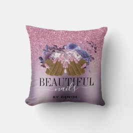 PINK paarse nagelsalon vrouw handnagels technicus Kussen