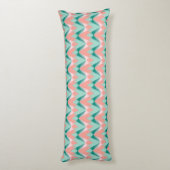 Pink Peach Yukka en Green ZigZag Pattern Lichaamskussen (Achterkant (Verticaal))
