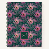Pink Peacock Feathers en Monogram op Deep Green Notitieboek (Voorkant)
