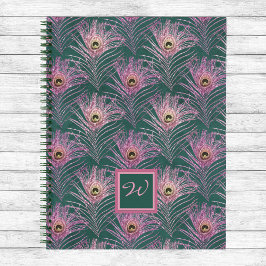 Pink Peacock Feathers en Monogram op Deep Green Notitieboek