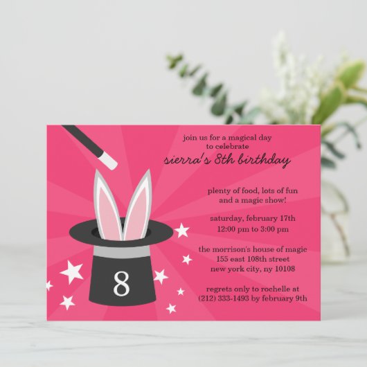 Pink Peek-a-Boo Rabbit Custom Magic Birthday Party Kaart (Staand voorkant)
