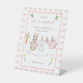 Pink Peter Rabbit Sign Our Guest Book Table Sign Reclamebord Met Voetstuk (Voorkant)