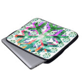 Pink, Purple + Green Snowflakes on Electronics Bag Laptop Sleeve (Voorkant onderkant)