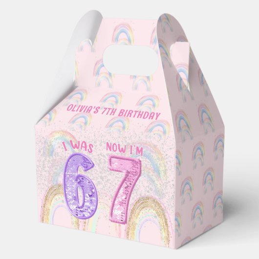 Pink Rainbow Six Seven 67 Birthday Favor Boxes Bedankdoosjes (Voorkant)