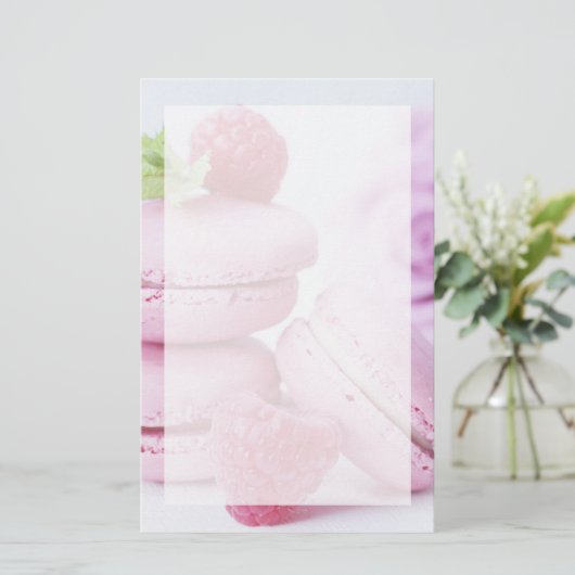 Pink Raspberry Macarons French Pastry Foto Briefpapier (Staand voorkant)
